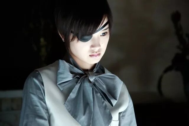 тёмный дворецкий 2014. тёмный дворецкий 2014. мизушима хиро себастьян михаэлис. тёмный дворецкий фильм себастьян. хиро мидзусима темный дворецкий.