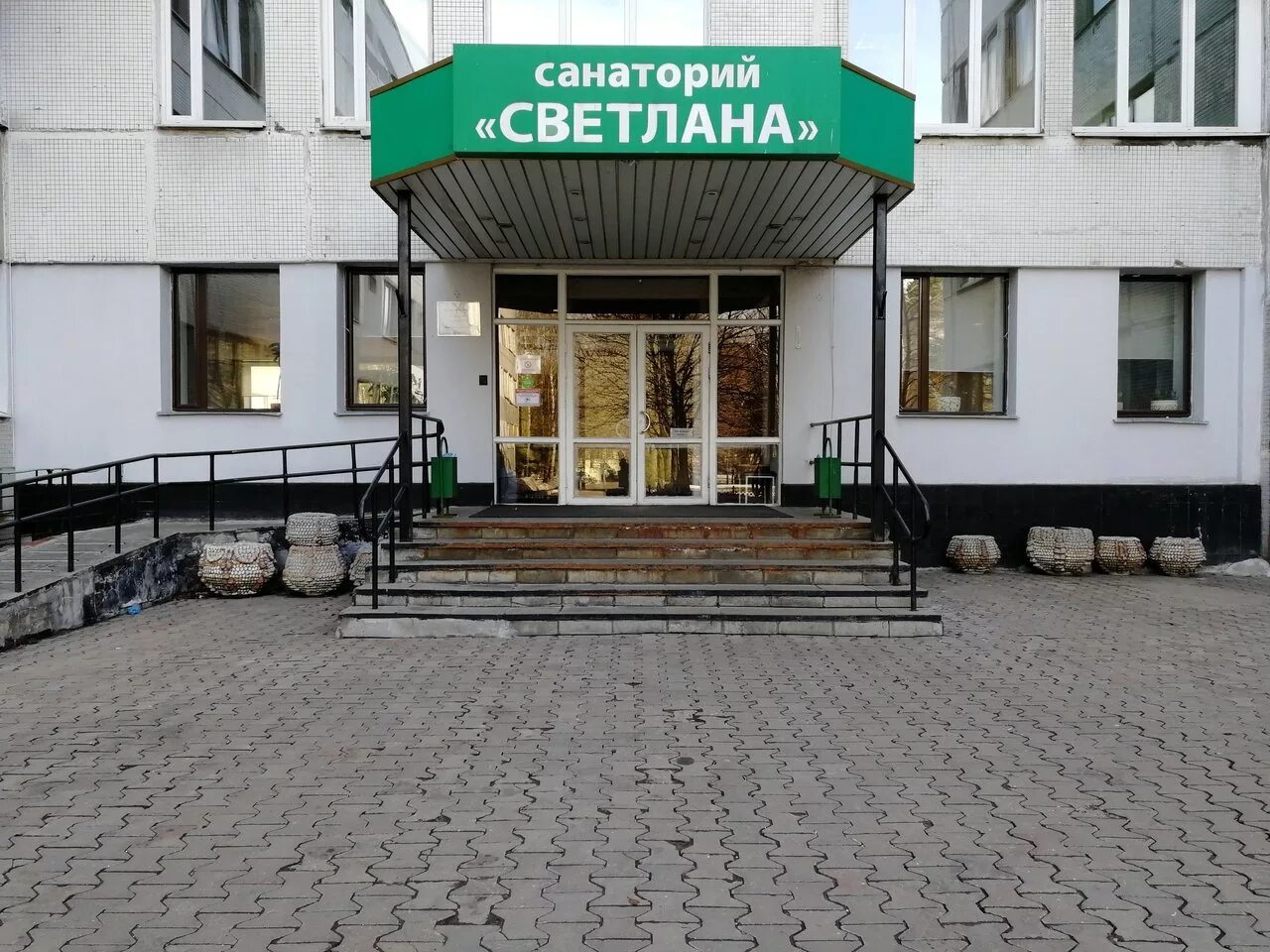 алкостоп 24 на улице таежная. таежная 1 москва. таежная 1 москва. таежная, 1. таёжная улица (москва).