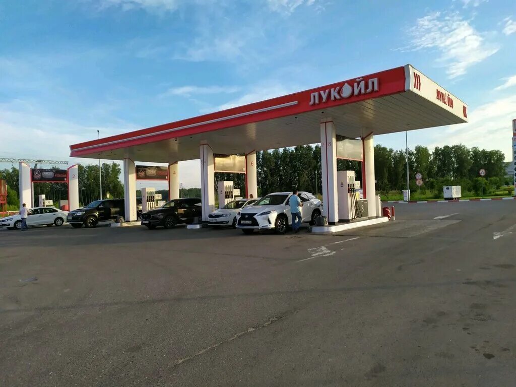 азс м. лукойл азс на трассе м4. азс лукойл пушка м4 дон. азс нефто волоколамск. заправки на м10.
