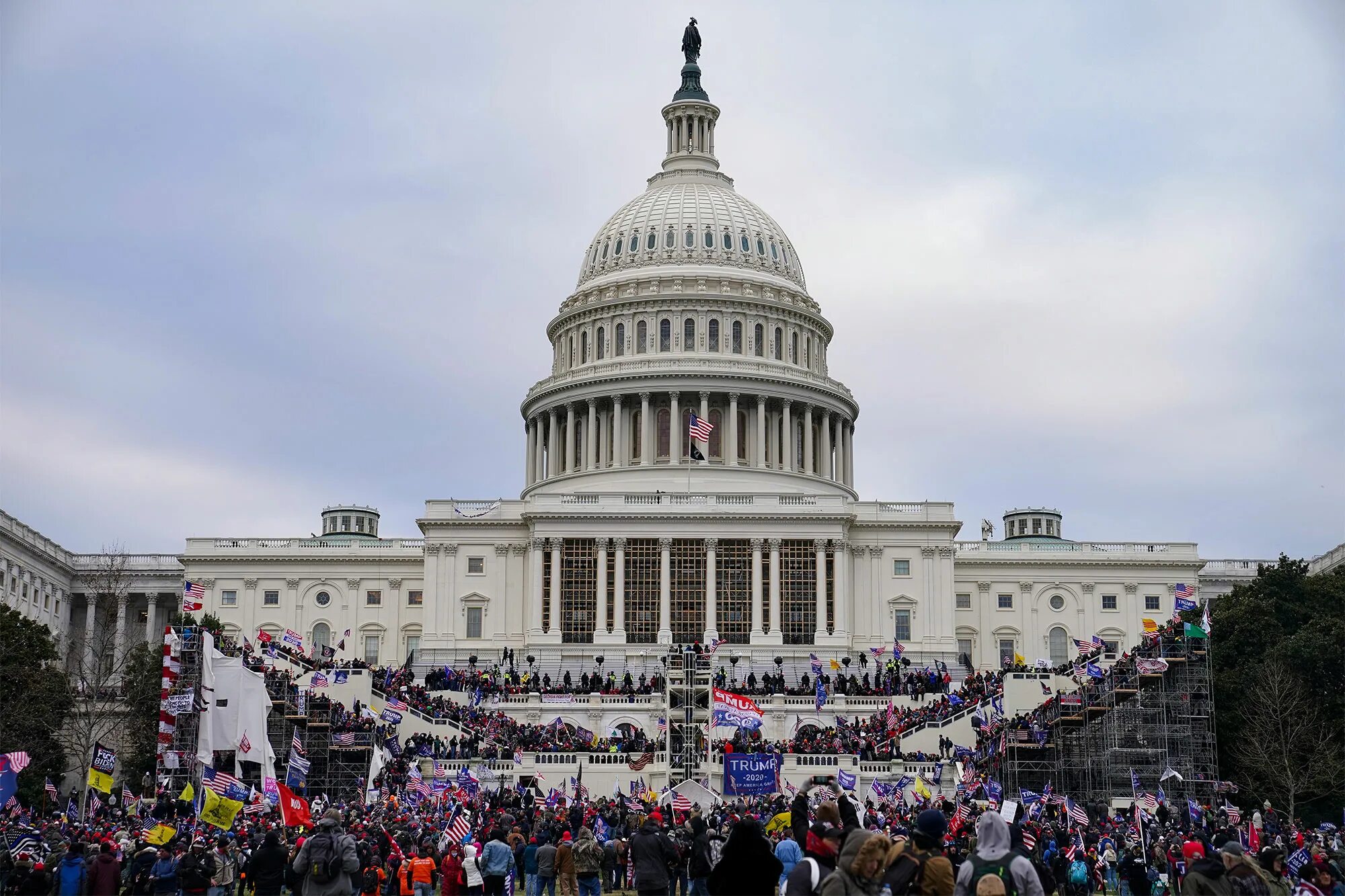 Washington is capital of usa. Капитолий Вашингтон. Купол Капитолия в Вашингтоне. Здание Капитолия США В Вашингтоне. Гавана Капитолий купол.