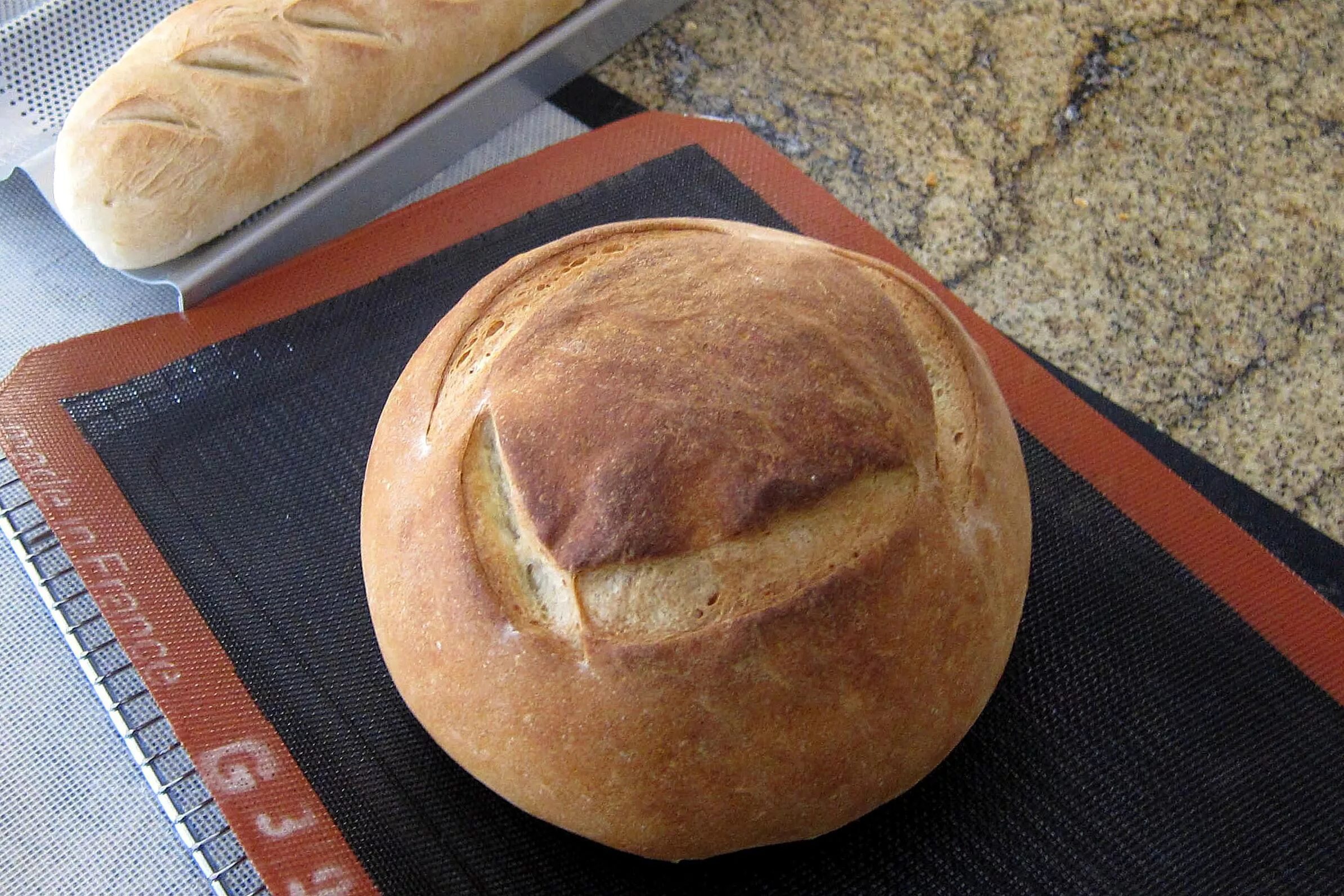 We ve got bread. Кухня Камеруна французский хлеб. Торт Королевская булка. Булочка петипан.