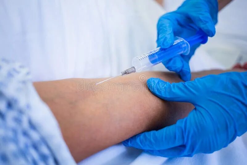 Укал. Сделать укол в больнице. Сделать укол. Сделать укол в больнице. Внутримышечная инъекция детям.