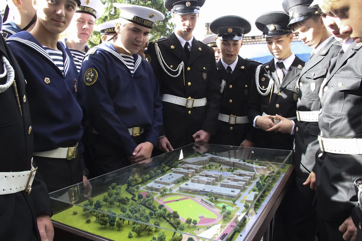 Президентское училище петрозаводск. Кадетское училище Петрозаводск. Петрозаводское президентское училище. Президентское кадетское училище Петрозаводск. Петрозаводск кадетка президентская.