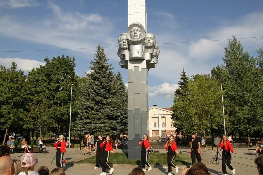 Площадь рыбинского