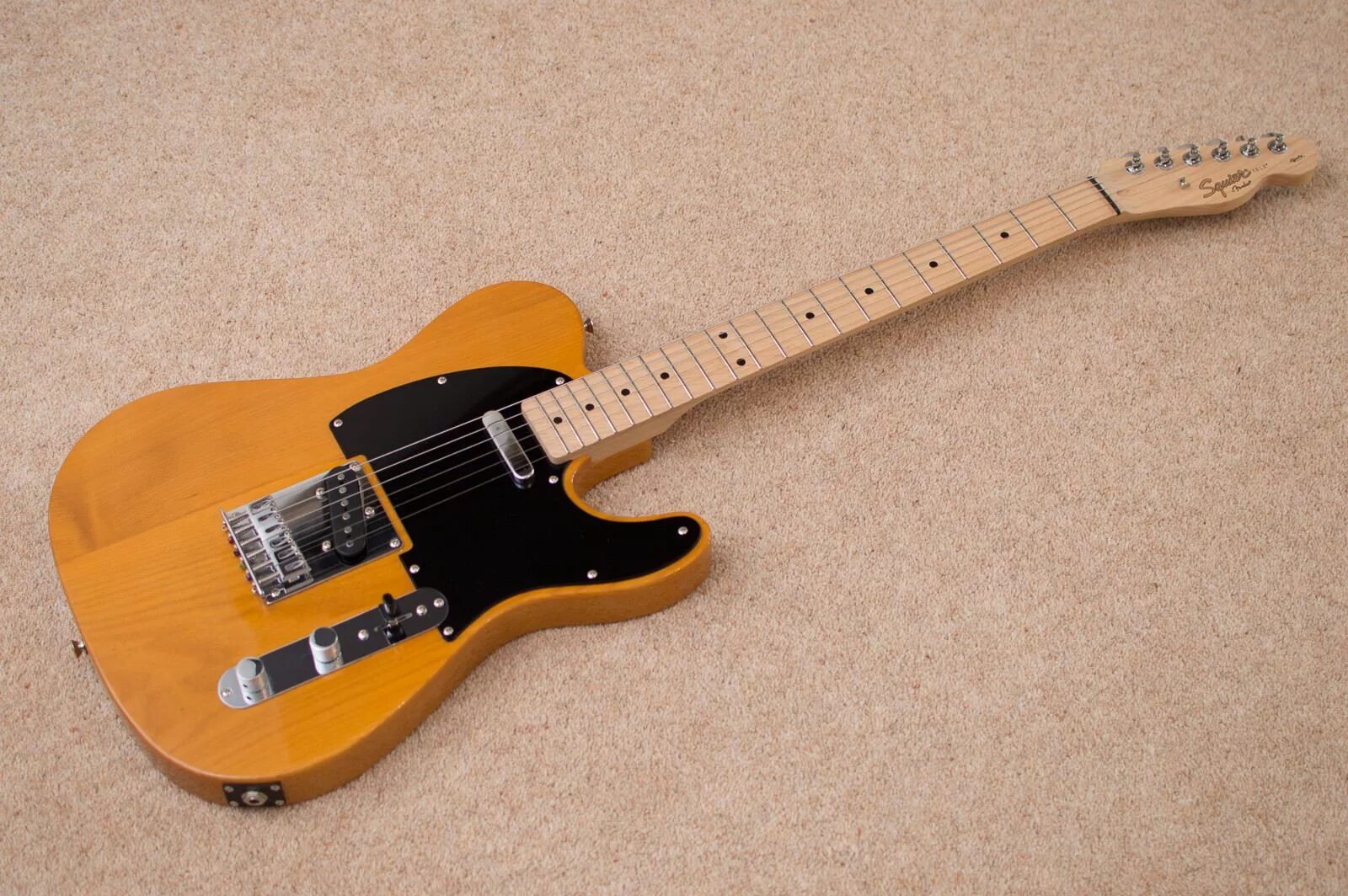 Электрогитара telecaster. Телекастер Fender Squier. Гитара Fender Squier Telecaster Affinity. Squier Affinity Telecaster Butterscotch blonde. Фендер телекастер баттерскотч.