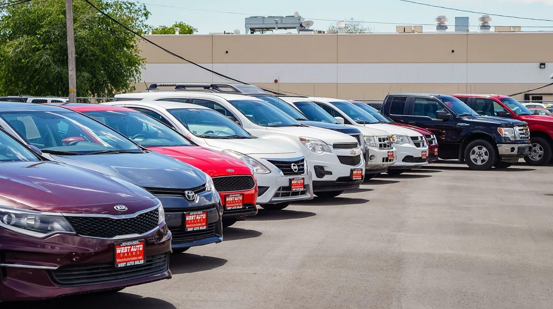 Used car values. Машина for sale. Авто cars used. Неликвидные авто. Автопарк машин.