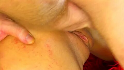 Muschie streicheln 💖 Muschi strippen und streicheln - Amateur Pornofilme.