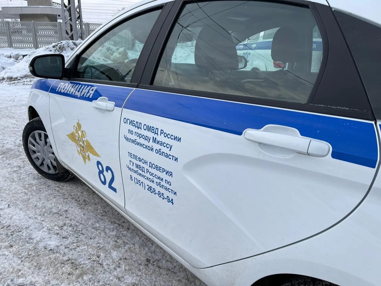 Профессия водитель. Работа миасс свежие водителя. Водитель ас. Бадалян миасс гибдд. Перегородка водителя в автобусе.