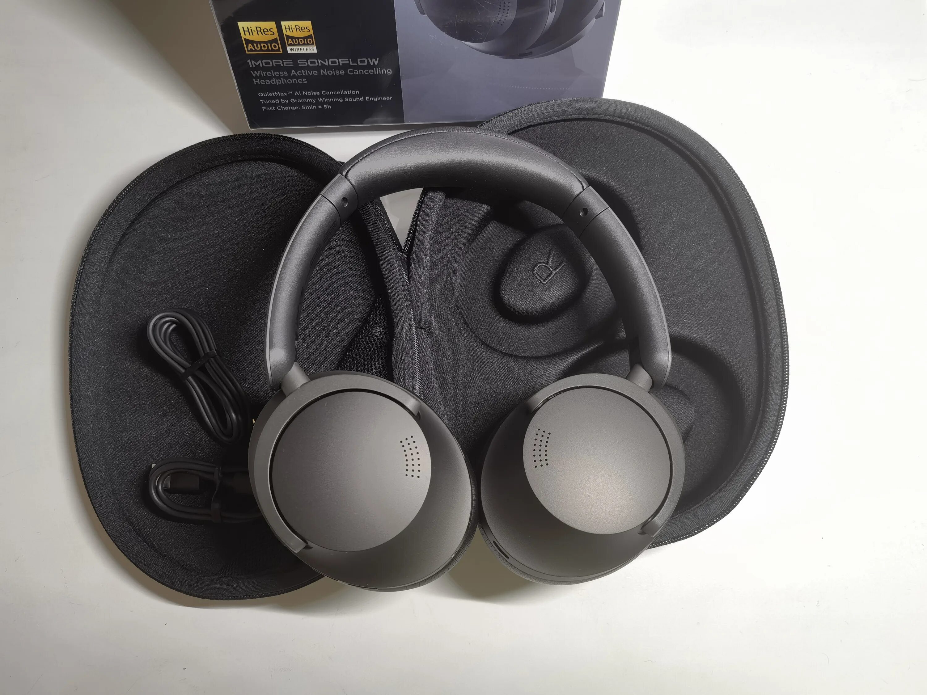 Xiaomi 1more sonoflow. 1more hc905 наушники sonoflow. Беспроводные наушники 1more sonoflow anc over-ear. Чехол 1more sonoflow. 1more hc905 наушники sonoflow.