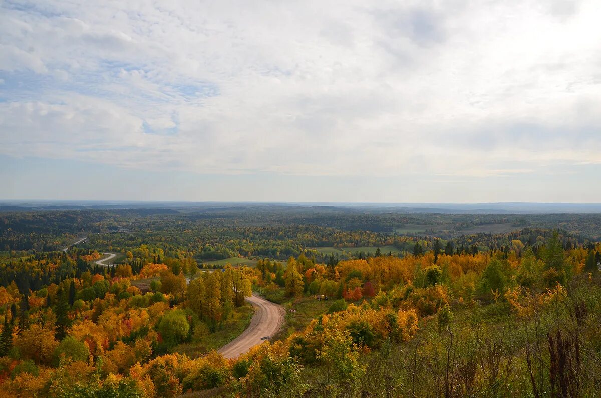 Гора белая осенью. Золотая осень на белой горе Пермский край фото. Золотой лысьва