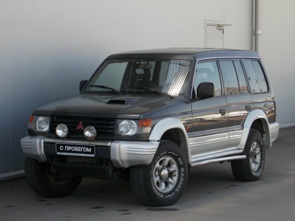 Мицубиси паджеро бу москва. Mitsubishi Pajero II 1995. Mitsubishi Pajero 1995. Митсубиси Паджеро 2 1995. Мицубиси Паджеро 1995.