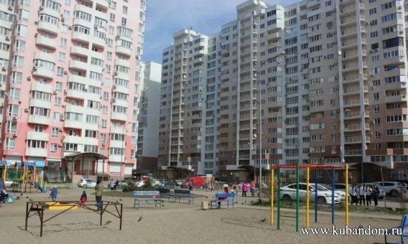 покрышкина 2/2 краснодар. работа краснодар покрышкина. памятник покрышкина в краснодаре. покрышкин александр иванович памятник. улица александра покрышкина краснодар.