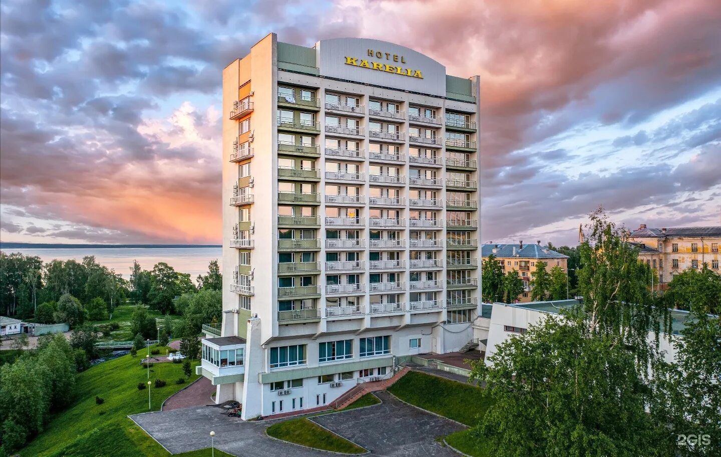 Арт отель карелия санкт-петербург. Гостиница карелия питер. Отель карелия наб гюллинга д. Гостиница карелия петрозаводск. Спа отель карелия в петрозаводске.