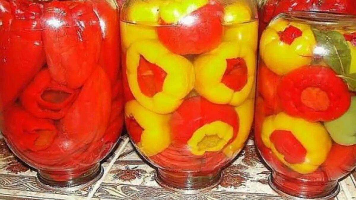 Консервированный перец для фаршировки на зиму. Заготовка перца для фарширования в банках. Перец для фарширования на зиму. Перец на зиму для фарширования в банках. Заготовка перца для фарширования в банках.