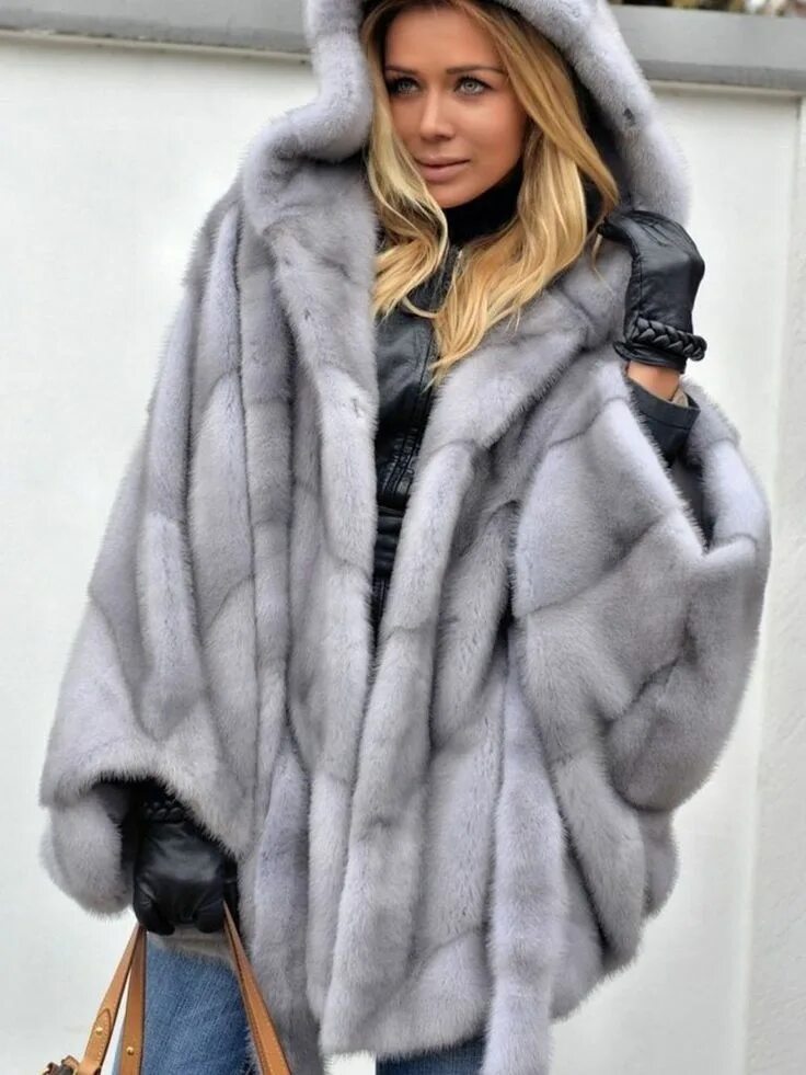 Шуба коричневая. Royal furs шуба норковая. Норковая шуба fur. Шикарные соболиные шубы. Норковая шуба fur.