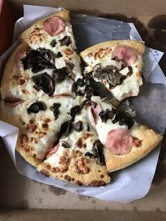 Лакричная пицца