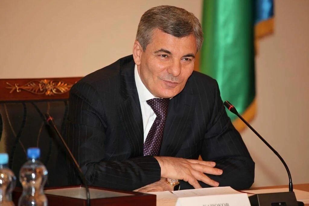 чаринов арсен баширович. сенатора канокова. сенатор арсен каноков. сенатора канокова. каноков альберт баширович.