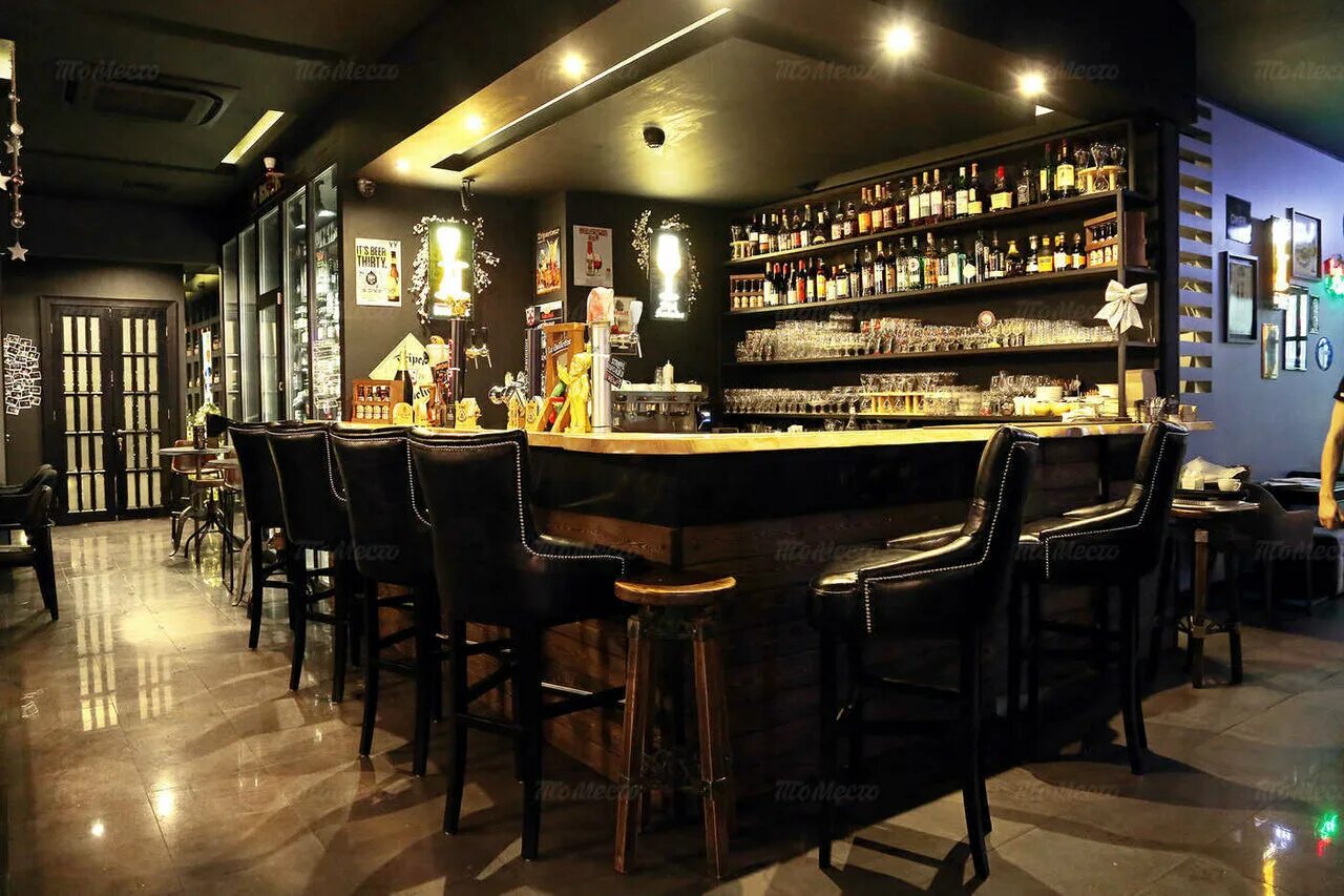 Квак паб покровка. Kwak покровка. Kwak бар в москве. Pauwel kwak pub, москва. Бар квак китай город.