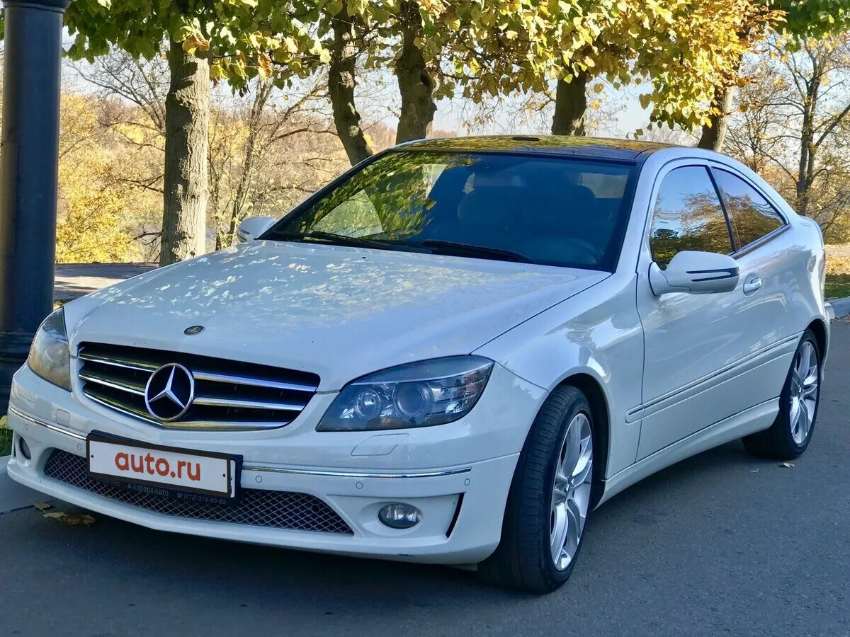 Купить б/у Mercedes-Benz C-Класс III (W204) 230 2.5 AT (204 л.с.) бензин автомат