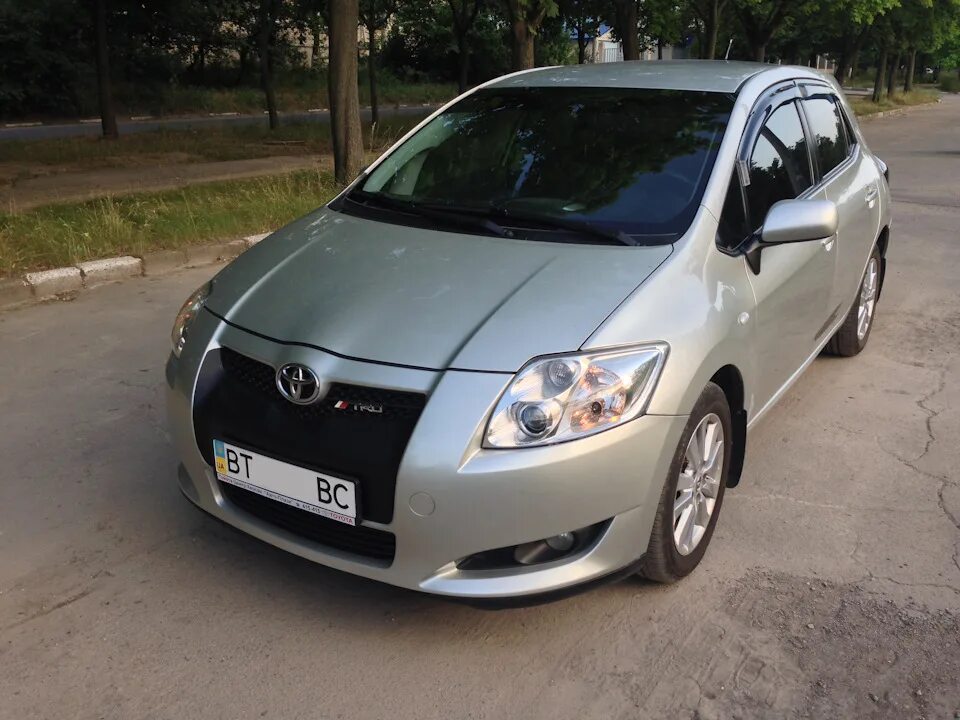 Аурис дизель 1ndtv. Toyota auris 1. Аурис дизель авито. Toyota auris 2008. Toyota auris 1.