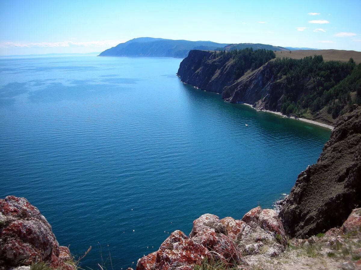 Озеро Байкал. Восточная Сибирь Байкал. Озеро Байкал фото. Сибирь озеро Байкал.