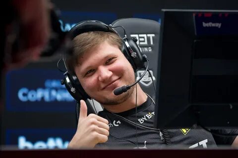 Mira киберспортсмен