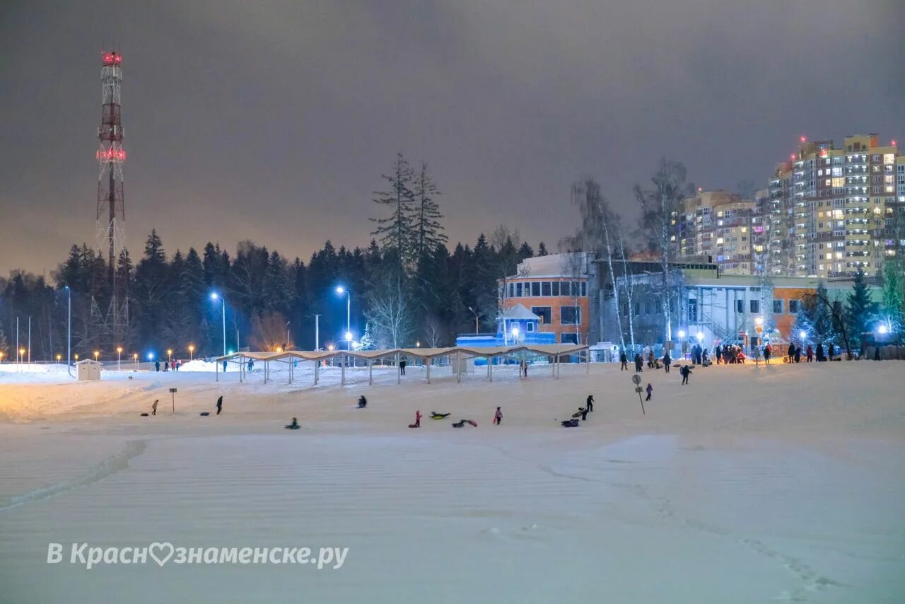 Краснознаменск лесной. Краснознаменск новое озеро. Зима в Краснознаменске. Краснознаменск зимой. Вечер Краснознаменск.