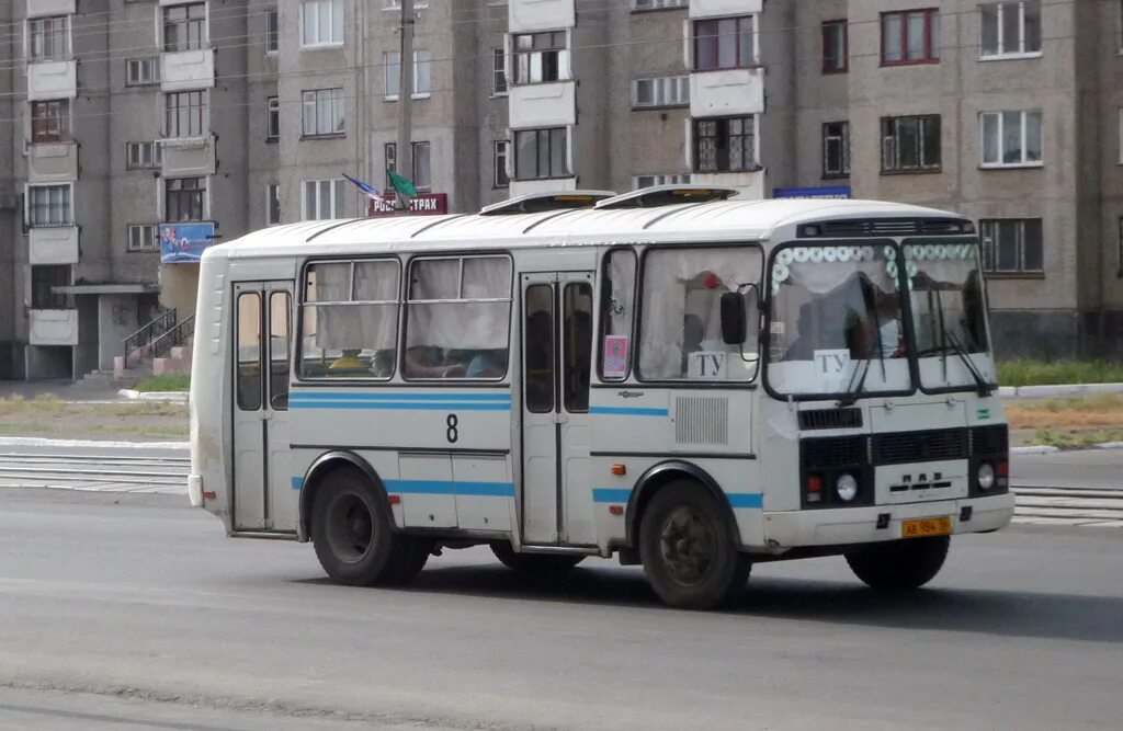 Автобус новотроицкое. Новотроицк автобус. маршрутка новотроицк. газель новотроицк. юк 253 новотроицк.