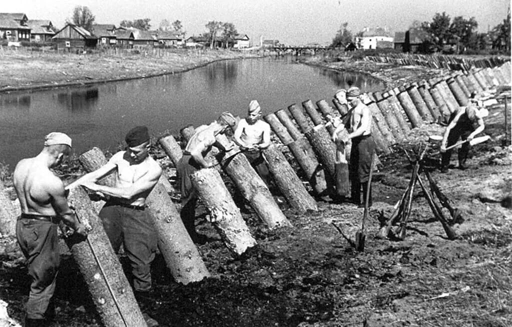 Летом 1940 года ленинградский. Блокада Ленинграда Лужский рубеж. Лужский рубеж окопы. Лужский рубеж ВОВ.