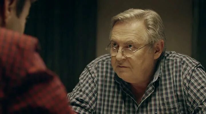 Сериал можете называть меня папой. Джерард батлер охота на воров. Можете звать меня папой фильм актеры. Можете звать меня папой актеры. Папой 2016.