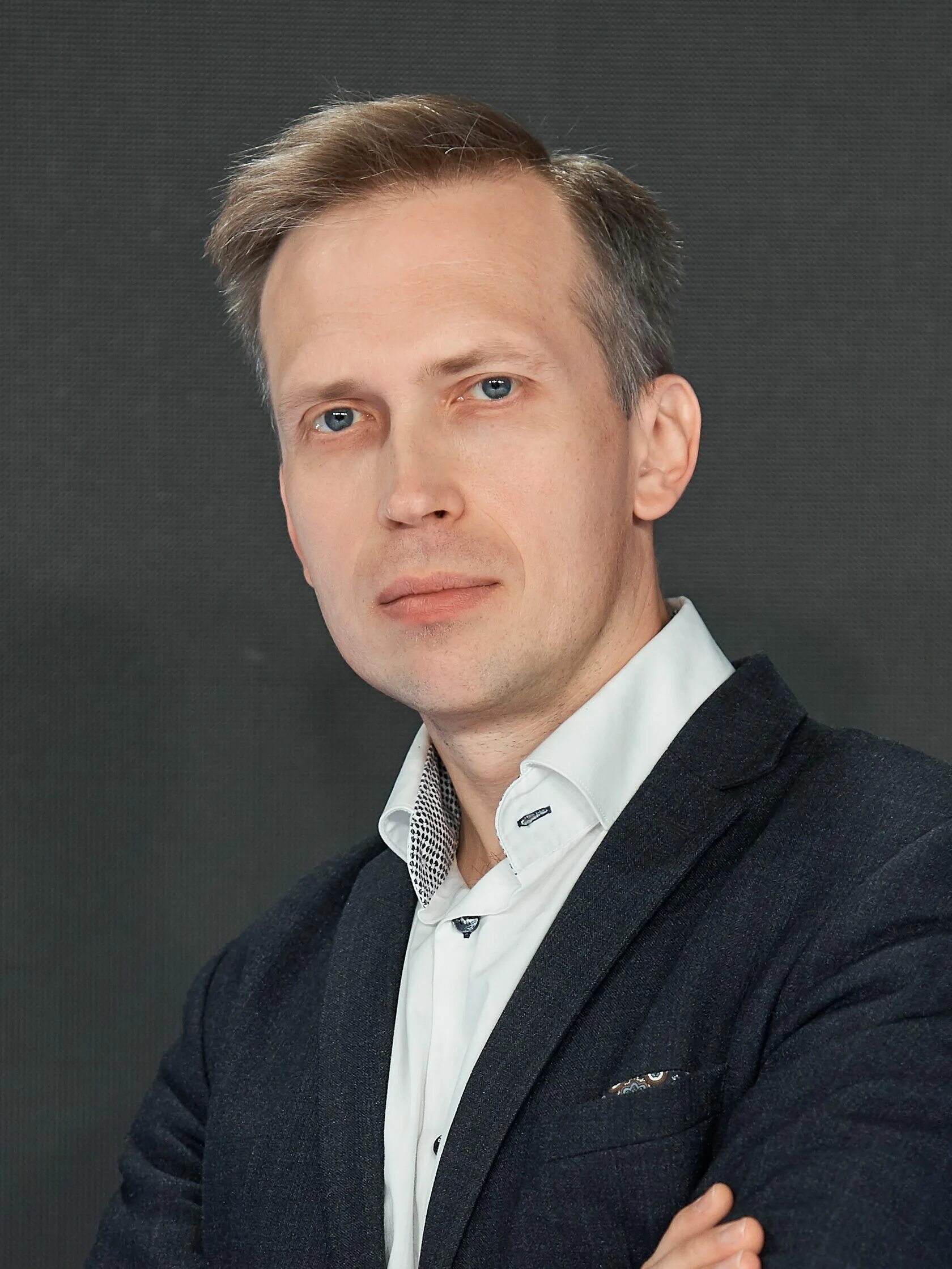 Ведущие научных программ. Александр пушной 2021. Ведущие научных передач. Галилео пушной студия. Лабораториум карусель петр натаров.