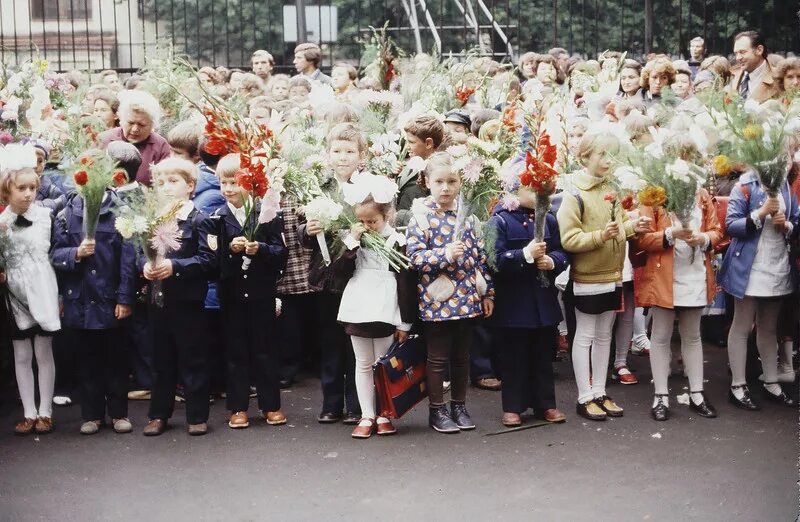 Цветы 80 х. Волков алексей & равочкина наталья -. Группа стаса намина 1980. Виа стаса намина "цветы". Группа мираж гулькина.