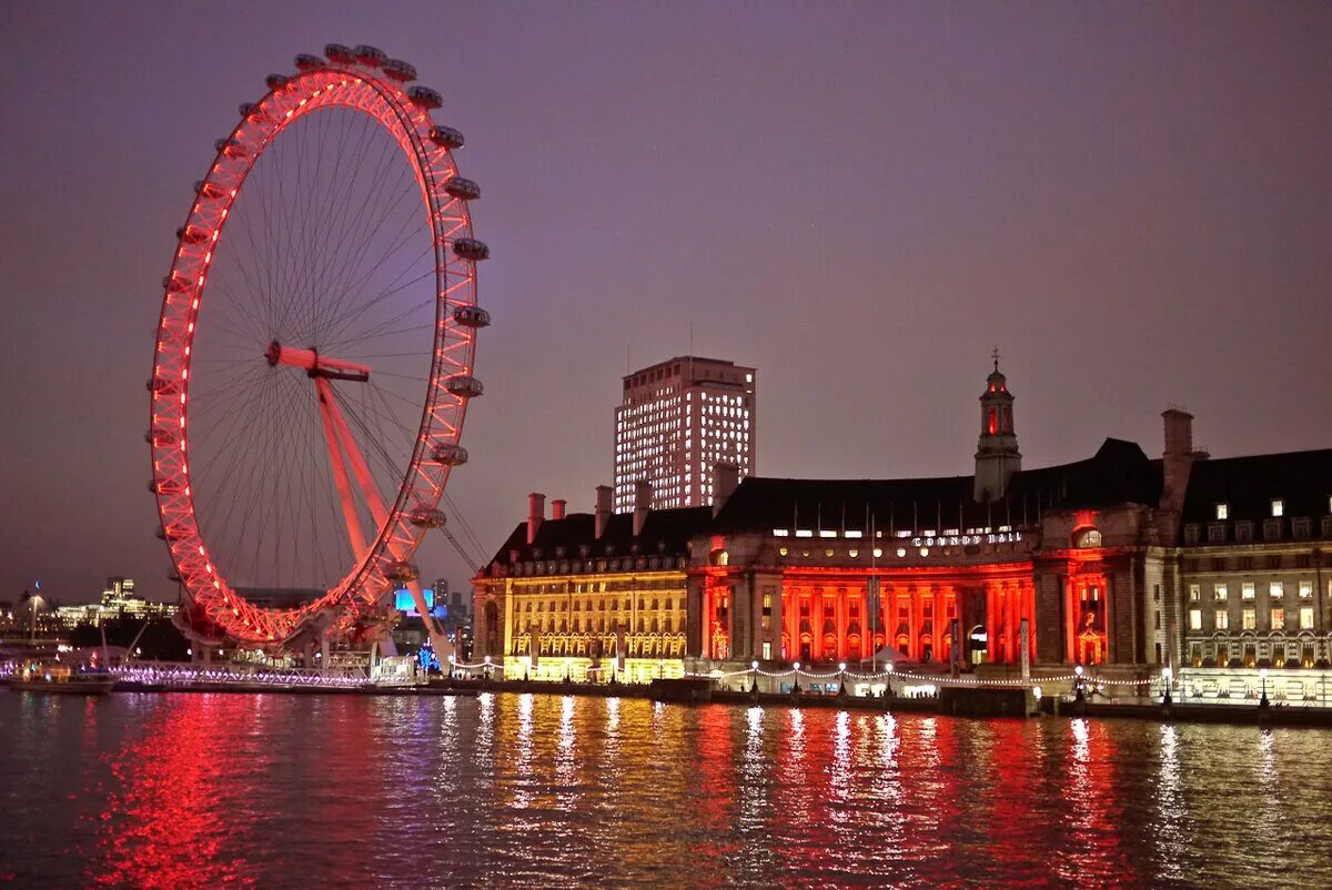 Uk most ru. Колесо обозрения Лондонский глаз в Лондоне. Лондонский глаз London Eye. Лондон айс колесо. London Eye (лондонское колесо обозрения)..