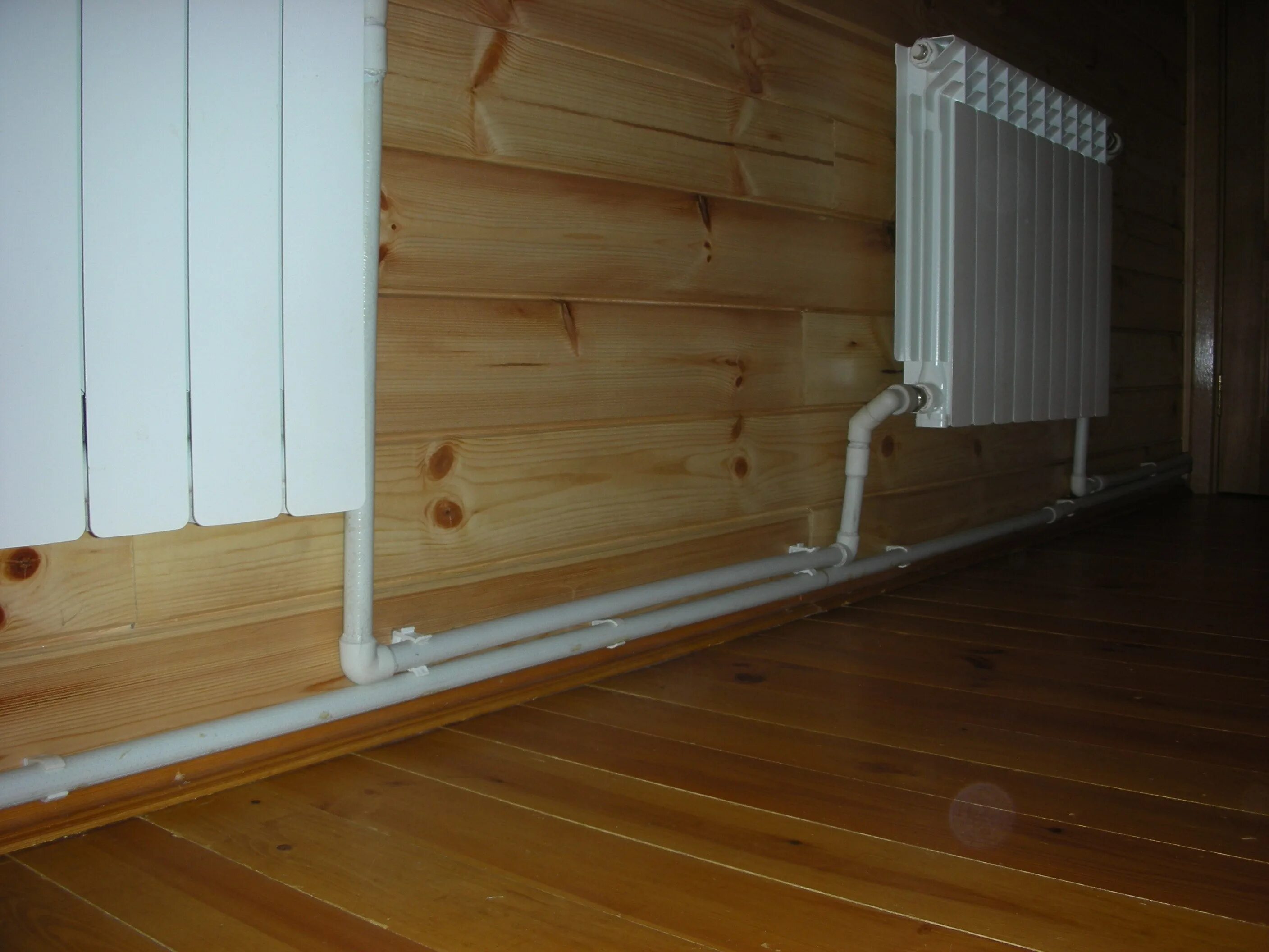 Система отопления на металлопластиковых трубах. Полипропиленовая труба 40 система отопления. Полипропилен сшитый металлопласт. Какую трубу ставят на отопление. Какую трубу ставят на отопление.