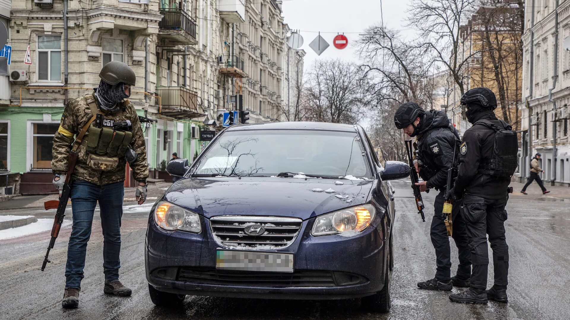 Московские хохлы. Украинские автомобили. Полиция Украины. Бизнесмены Украины. Полиция Белоруссии.