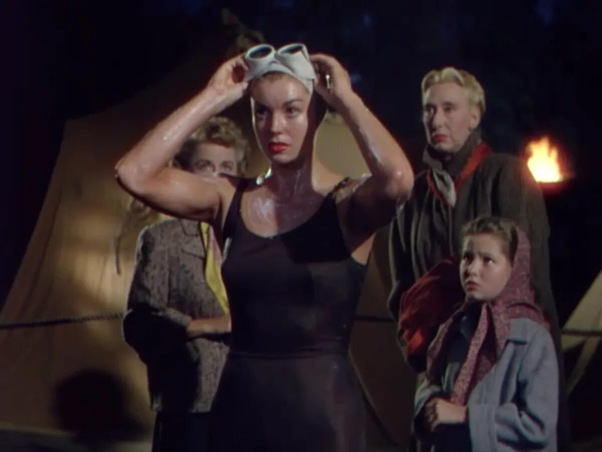 Dangerous when was. Эстер уильямс. dangerous when wet 1953.