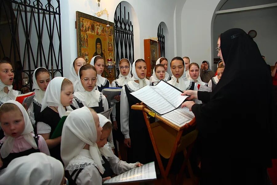 отдать ребенка в монастырь