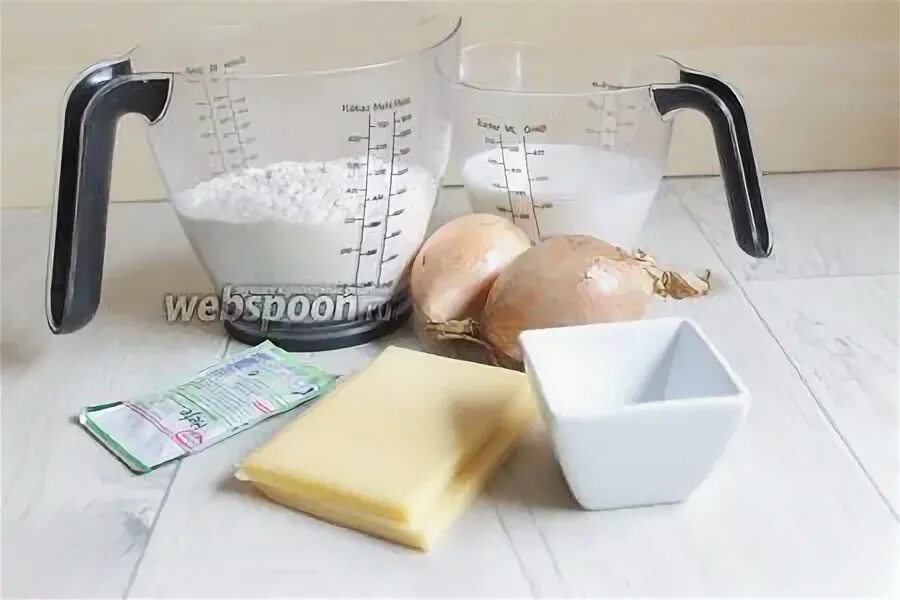 Молоко с луком сыр
