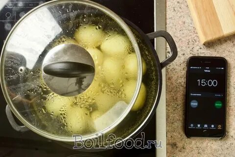 Сколько надо варить картошку после закипания
