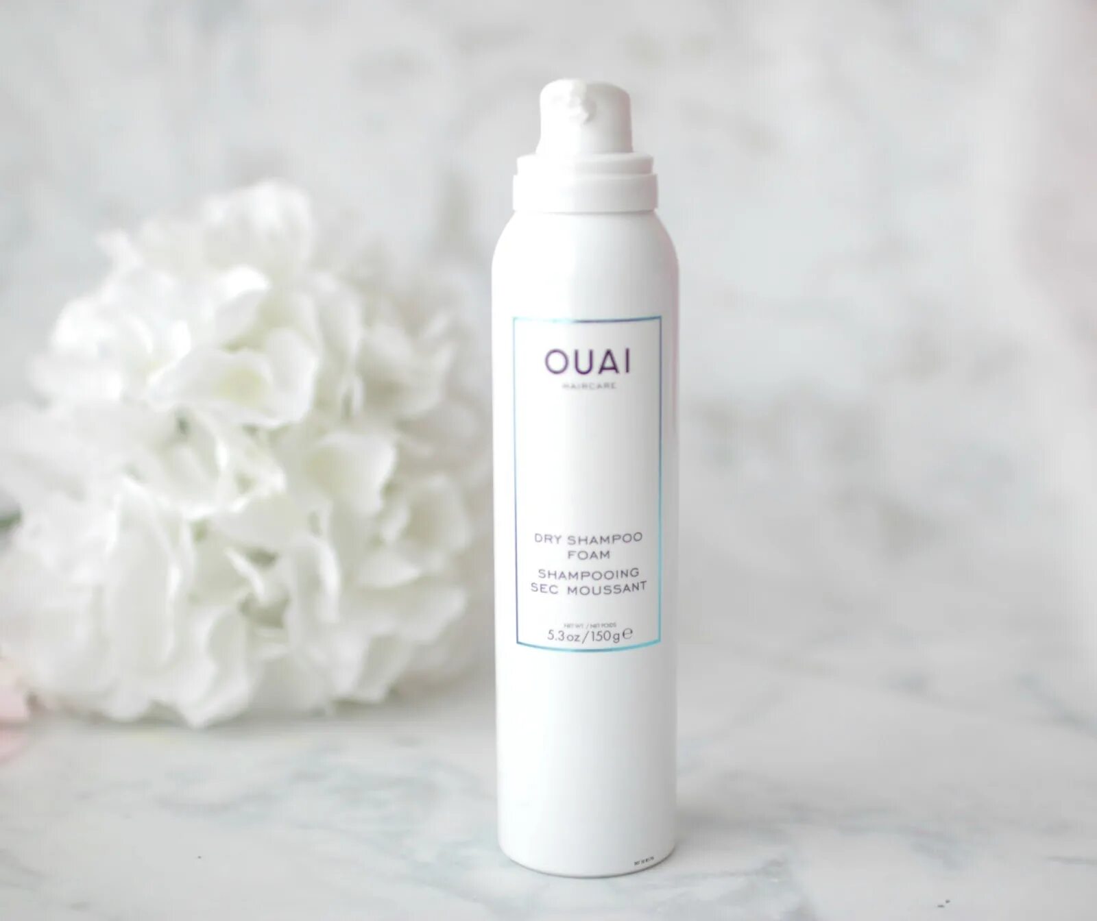 Foaming shampoo. Ouai foam dry shampoo. ouai шампунь сухой. сухой шампунь в виде пенки. драй драй шампунь.