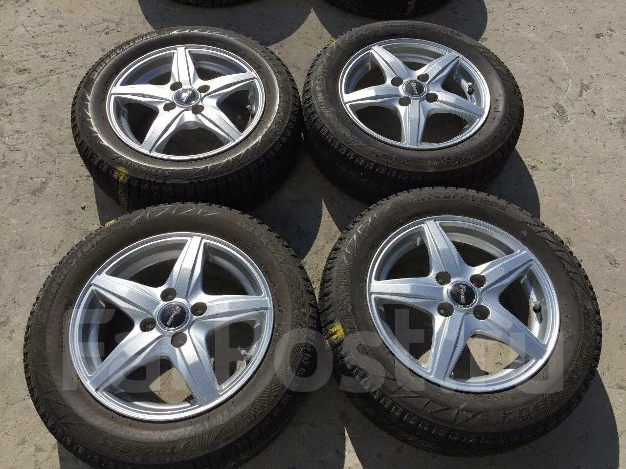 Колесо обозрения черногорск. Эмблема привет из нижнего. Привет с хакасии. Привет логотип. Штатные диски kia спектра r14.