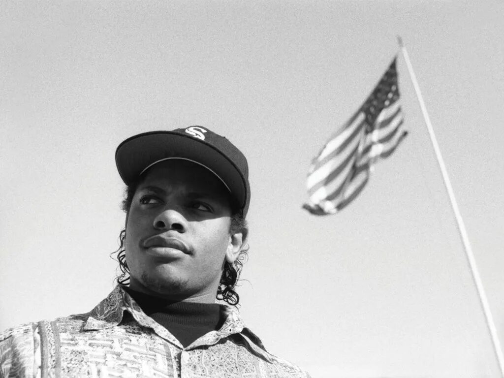 Snoop dogg и eazy e. Lil eazy-e чипин. Eazy e 1 2 3. Автограф eazy e. Eazy e 1 2 3.