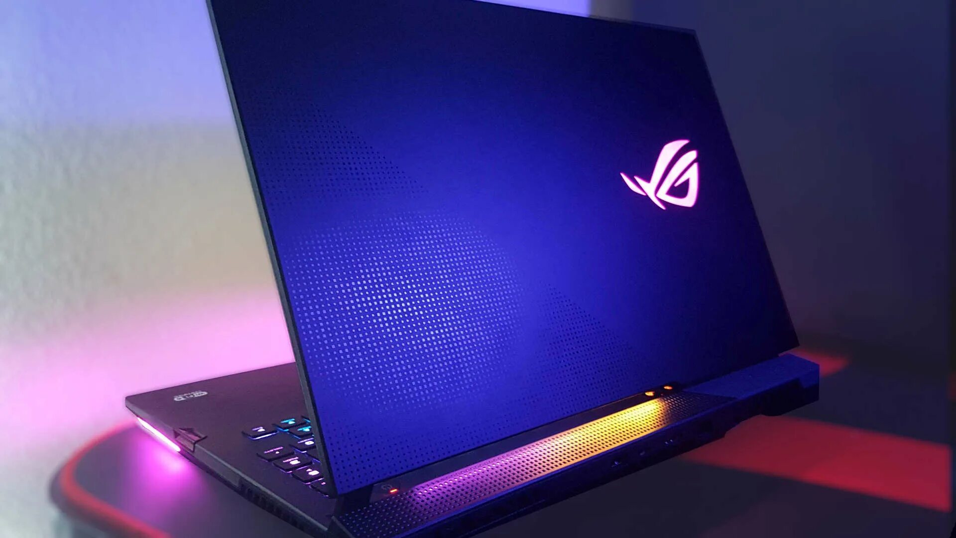 Asus rog scar купить. ASUS ROG scar 17. Ноутбук ASUS ROG Strix scar 17. ASUS ROG Strix 2022. ASUS ROG Strix scar 2022.