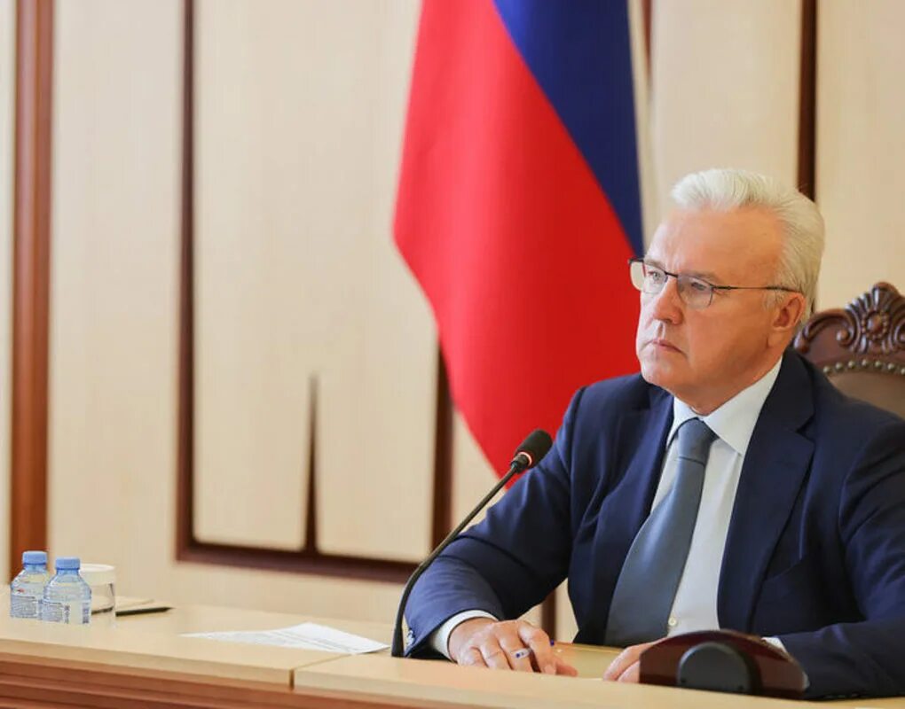 меры правительства по фото. губернатор красноярска уссс 2022. норильск приемная губернатора красноярского секретар. александр усс минусинск 2022. губернатор красноярского края.