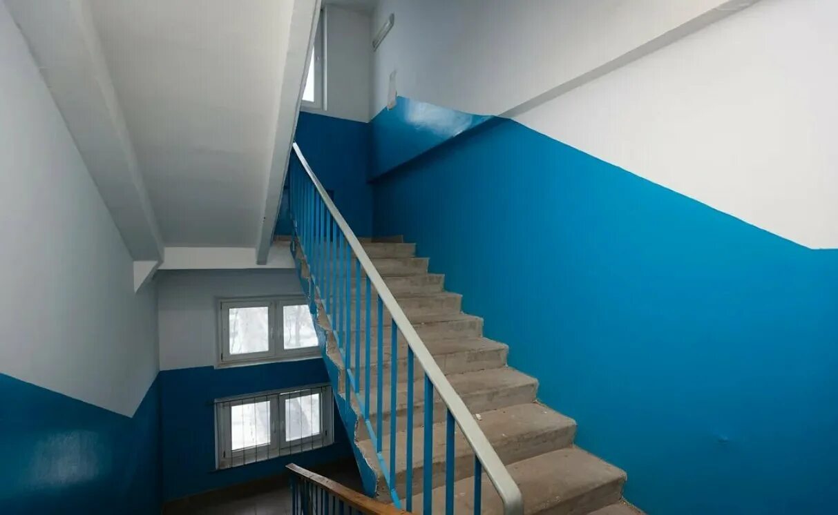 Лестницы в хрущевках. Советские ступени. Советские ступени. Подъездные лестницы. Советские ступени.