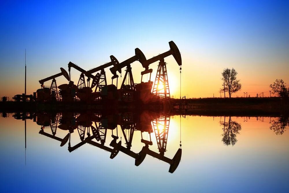 Нефтяная промышленность входит в. Нефть. добыча нефти. нефтедобывающая отрасль. нефтедобывающая промышленность.