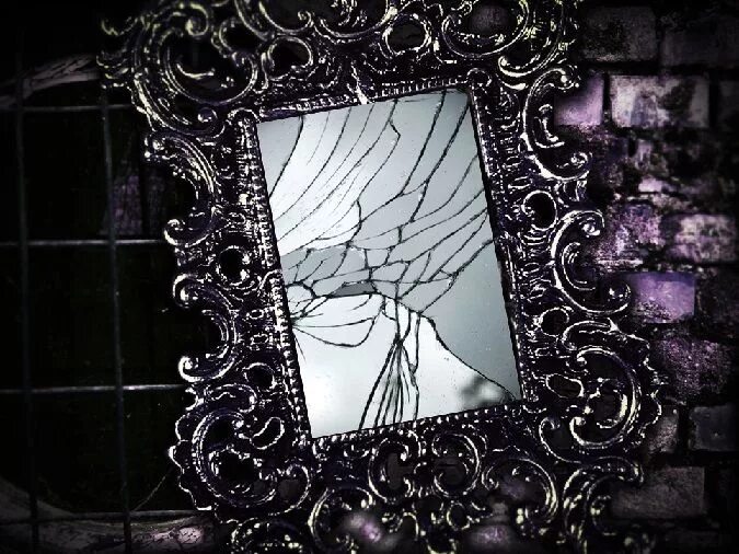 Crack in the mirror