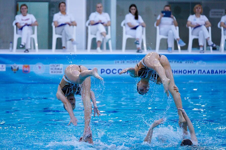 Плавание калининград. Синхронное плавание калининград кубок россии. кубок россии по синхронному плаванию 2025 калининград. синхронное плавание калининград кубок россии 2025.