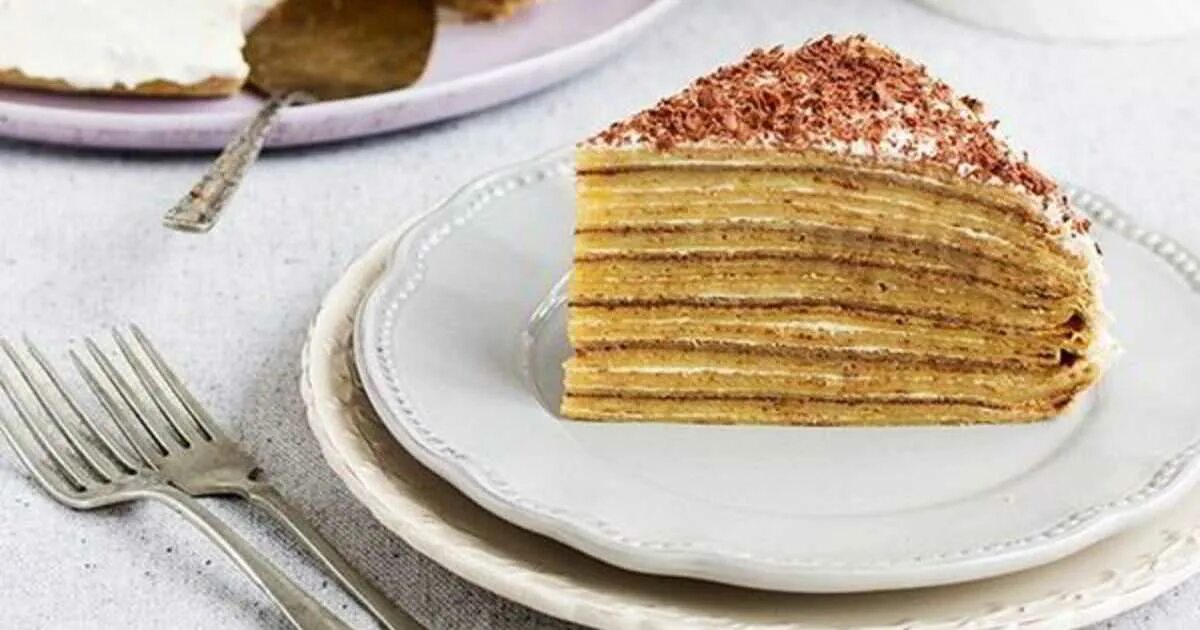 Блинный торт со сливочным. Шоколадный блинный торт с маскарпоне. Блинный торт со сливочным кремом. Блинный торт со сливочным. Блинный торт «фруктовый рай».