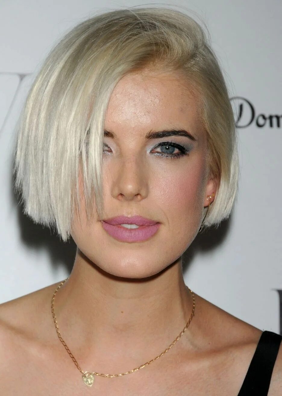 13 Cool & Versatile Spring Haircuts Trending On Instagram Short bob hairstyles, 